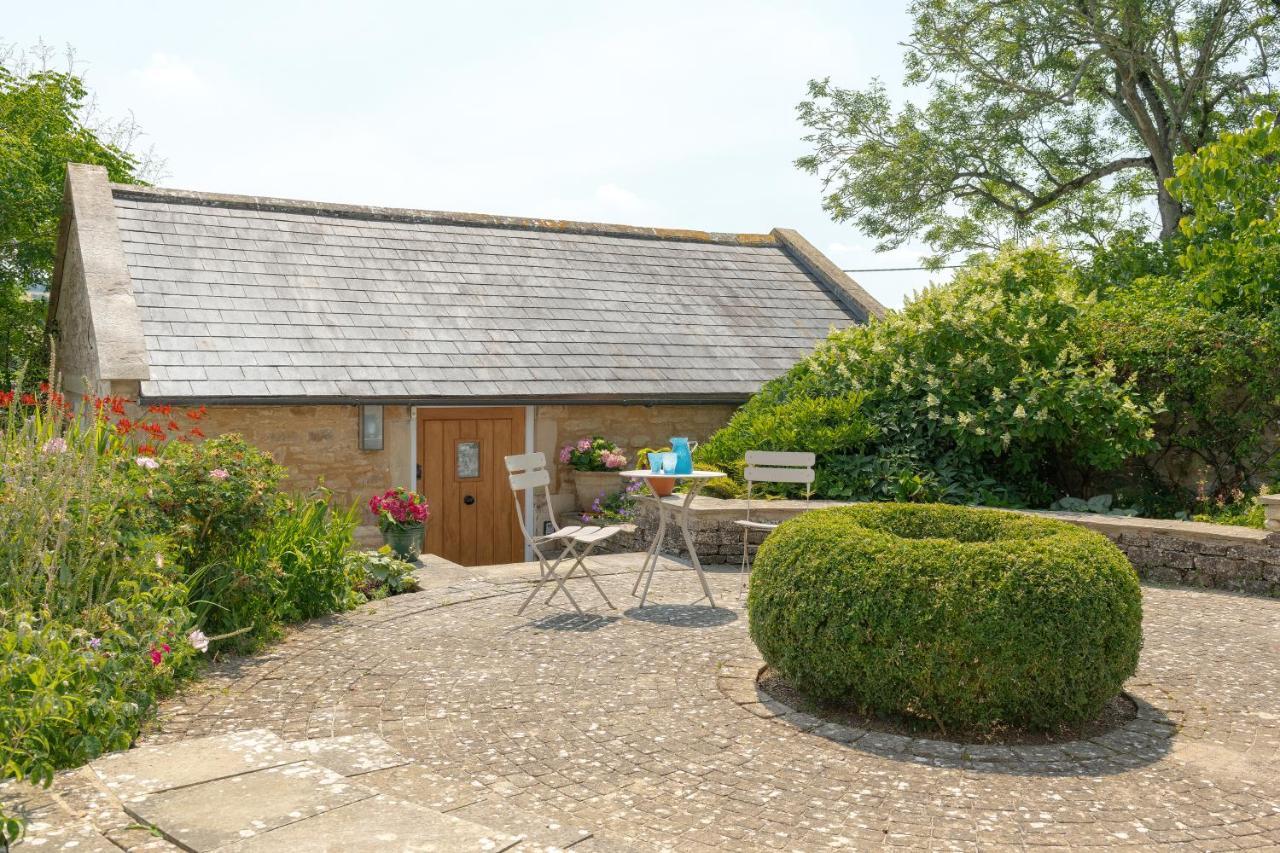 The Hayloft By Black Door Stays Bath Bagian luar foto