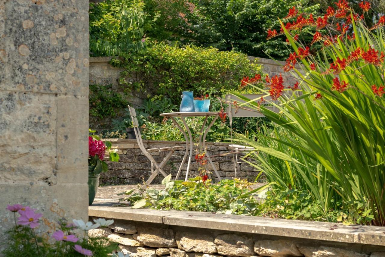 The Hayloft By Black Door Stays Bath Bagian luar foto