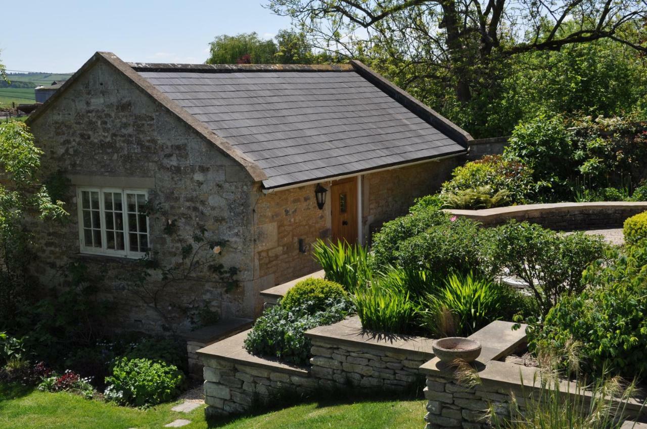 The Hayloft By Black Door Stays Bath Bagian luar foto